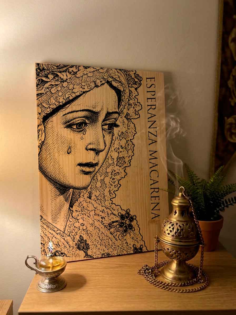 Cuadro cofrade de madera natural de la Esperanza Macarena, Semana Santa de Sevilla, 40x30 cm